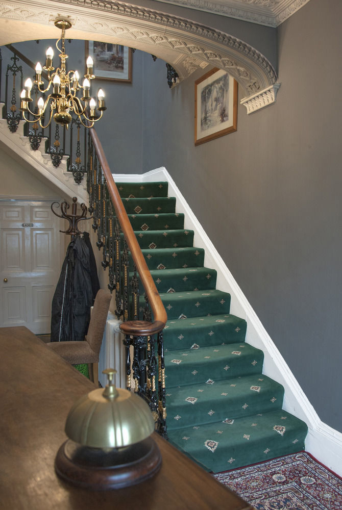 Hilbury Court Hotel Trowbridge Εξωτερικό φωτογραφία