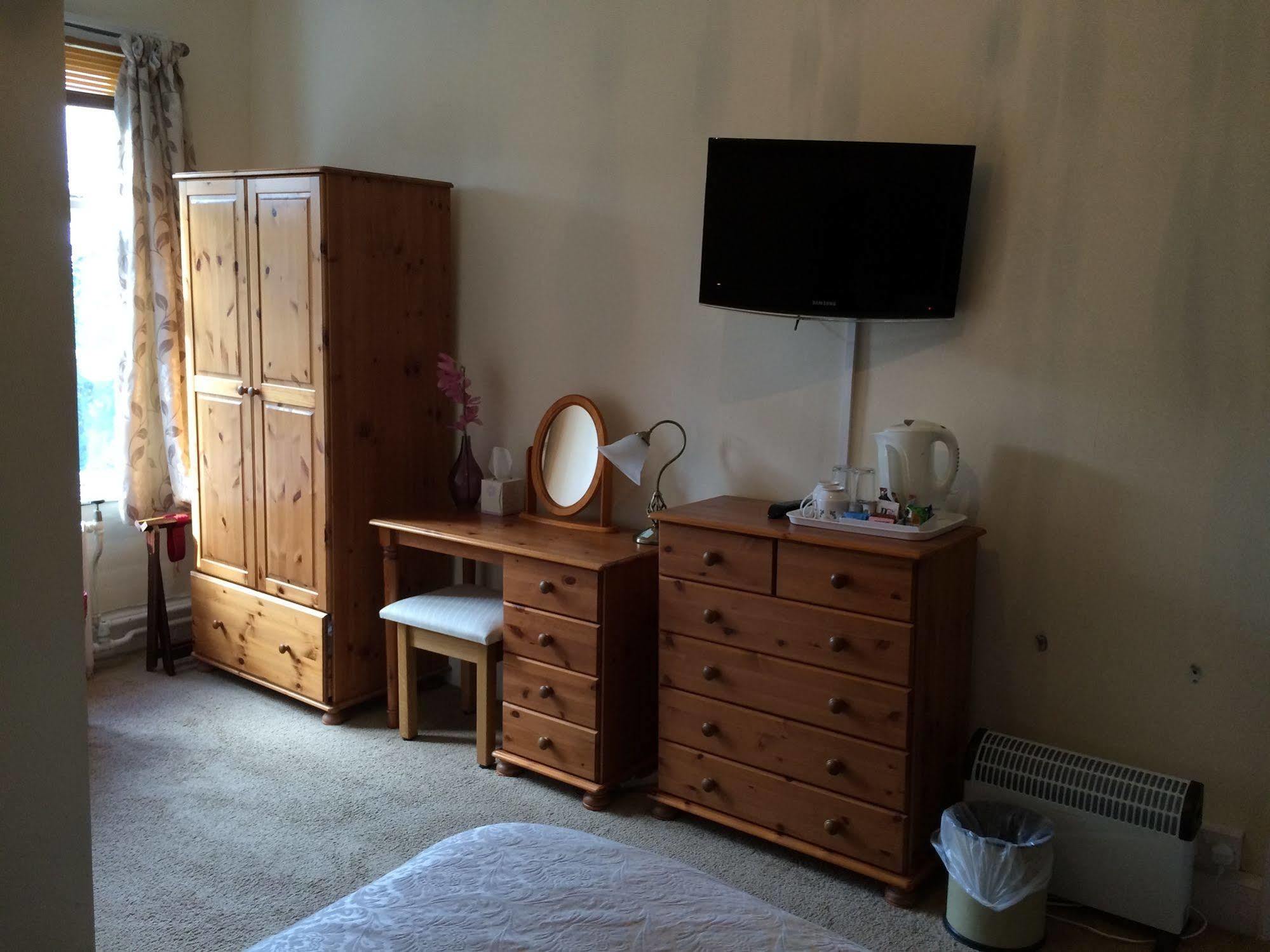 Hilbury Court Hotel Trowbridge Εξωτερικό φωτογραφία