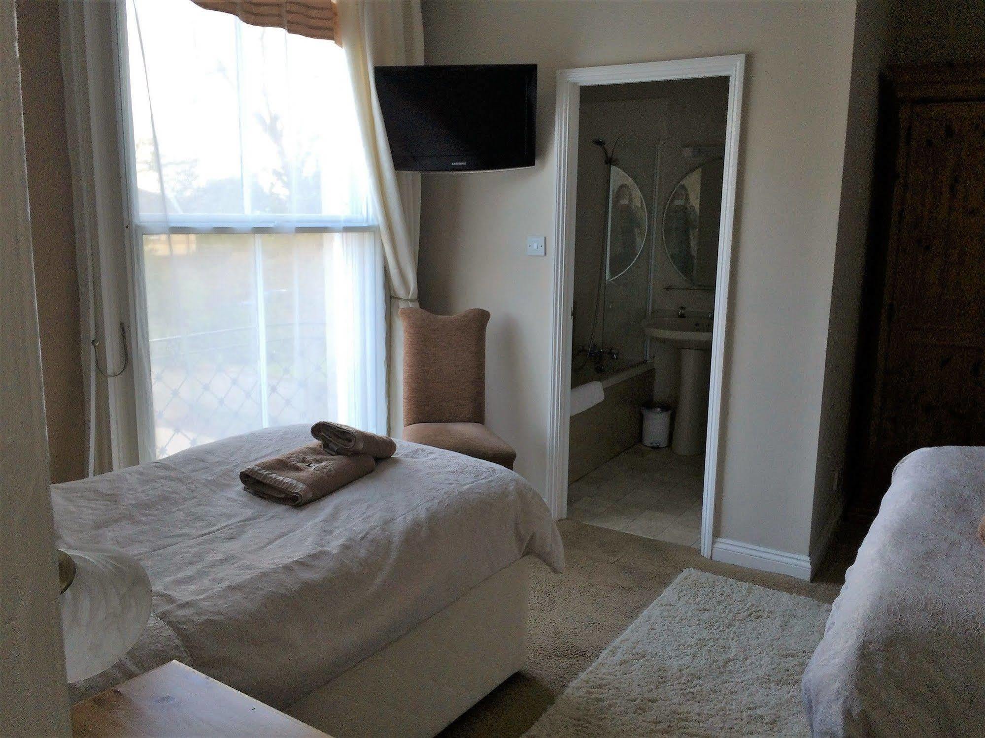 Hilbury Court Hotel Trowbridge Εξωτερικό φωτογραφία